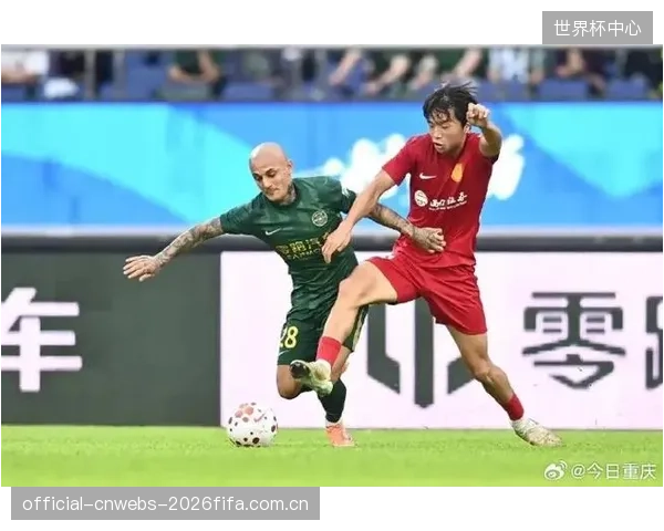 升班马重庆铜梁龙与大连英博表现惊艳,半程过后稳居积分榜前三。 升班马重庆铜梁龙与大连英博表现惊艳,半程过后稳居积分榜前三。